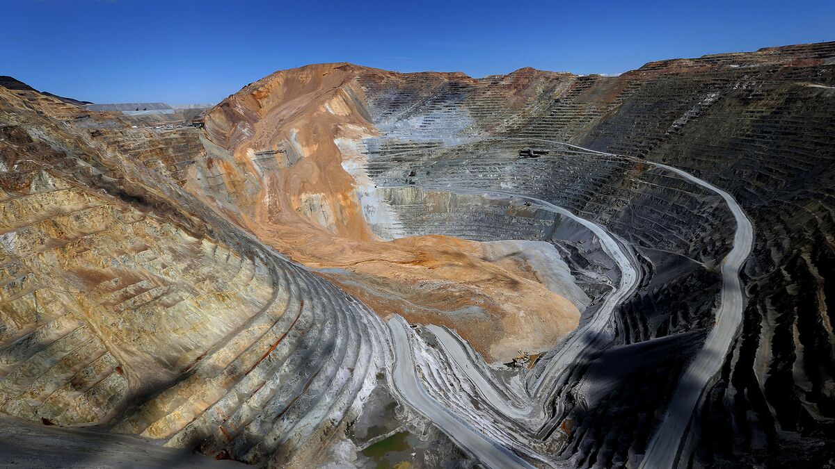 Rio Tinto Pilbara Iron Ore Output Rises in First Quarter