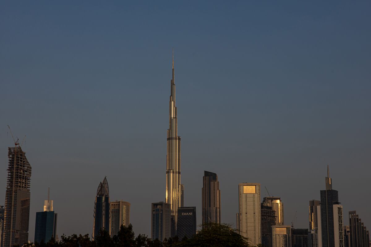 UAE Exit Blindsides OPEC and Threatens to Shake Its Grip on Oil