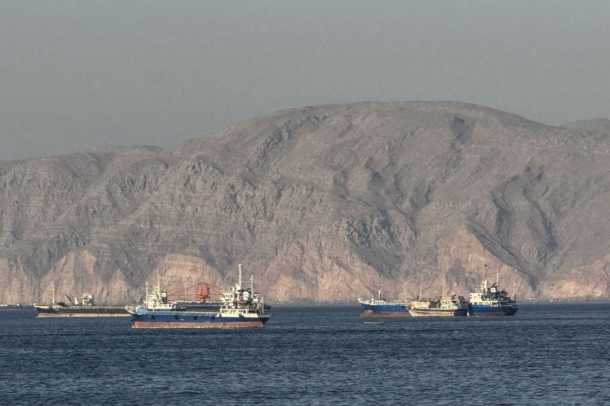 Quarter of Big Oil Tankers Trapped by Iran War Have Escaped