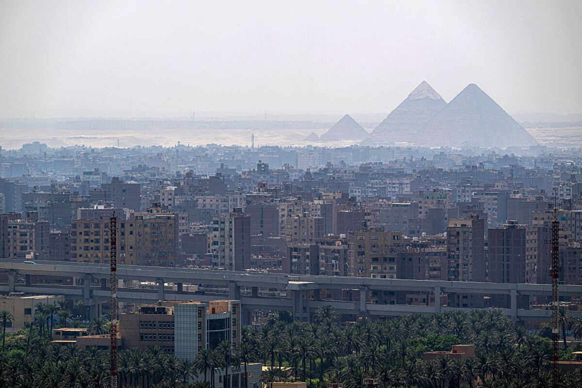 Egypt Edges Closer to $1.6 Billion IMF Payout With Initial Deal