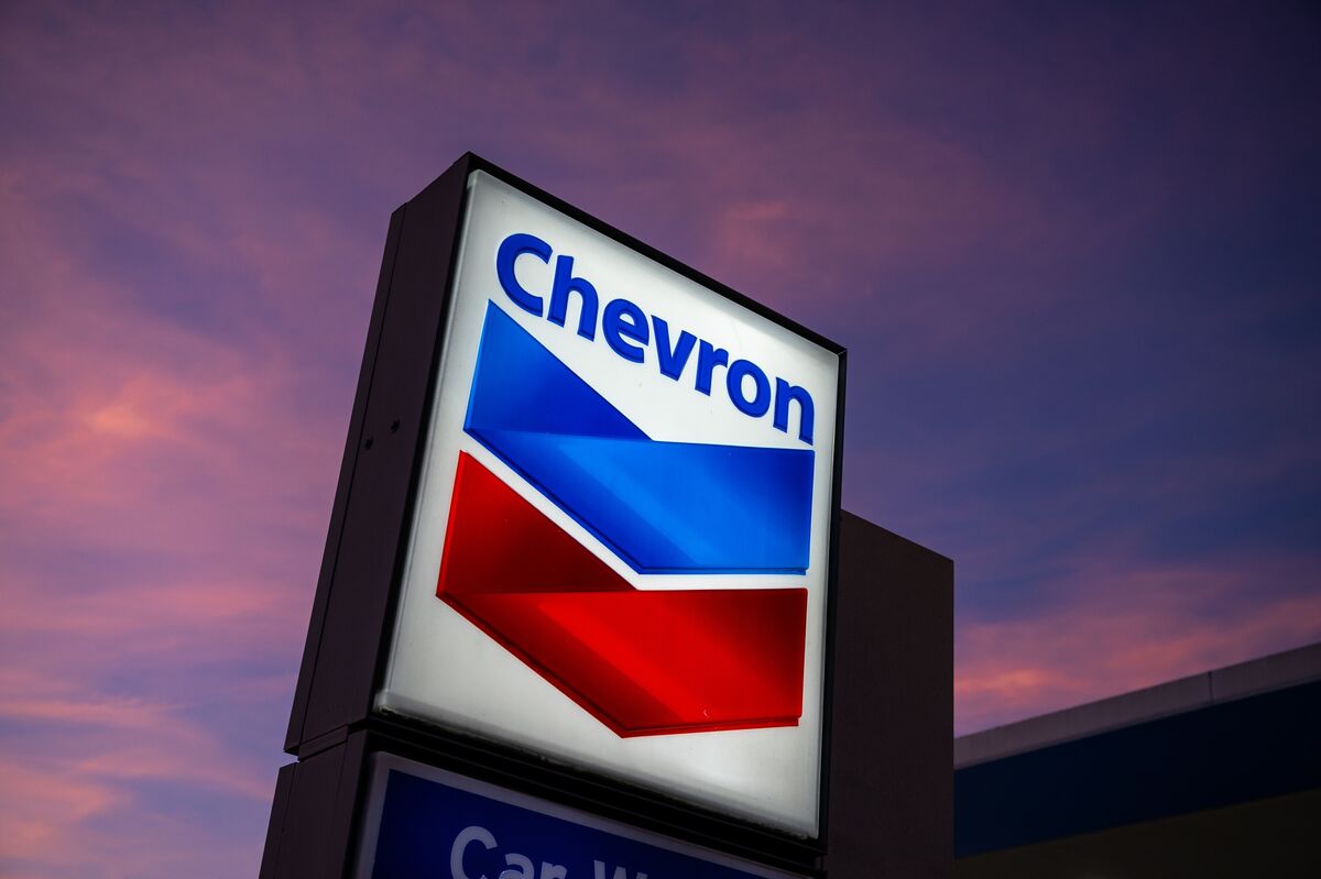 Berkshire Sold $8 Billion of Chevron Shares as Prices Soared