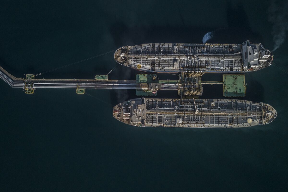 Petrobras Output Hits Record as Iran War Jolts Oil Markets