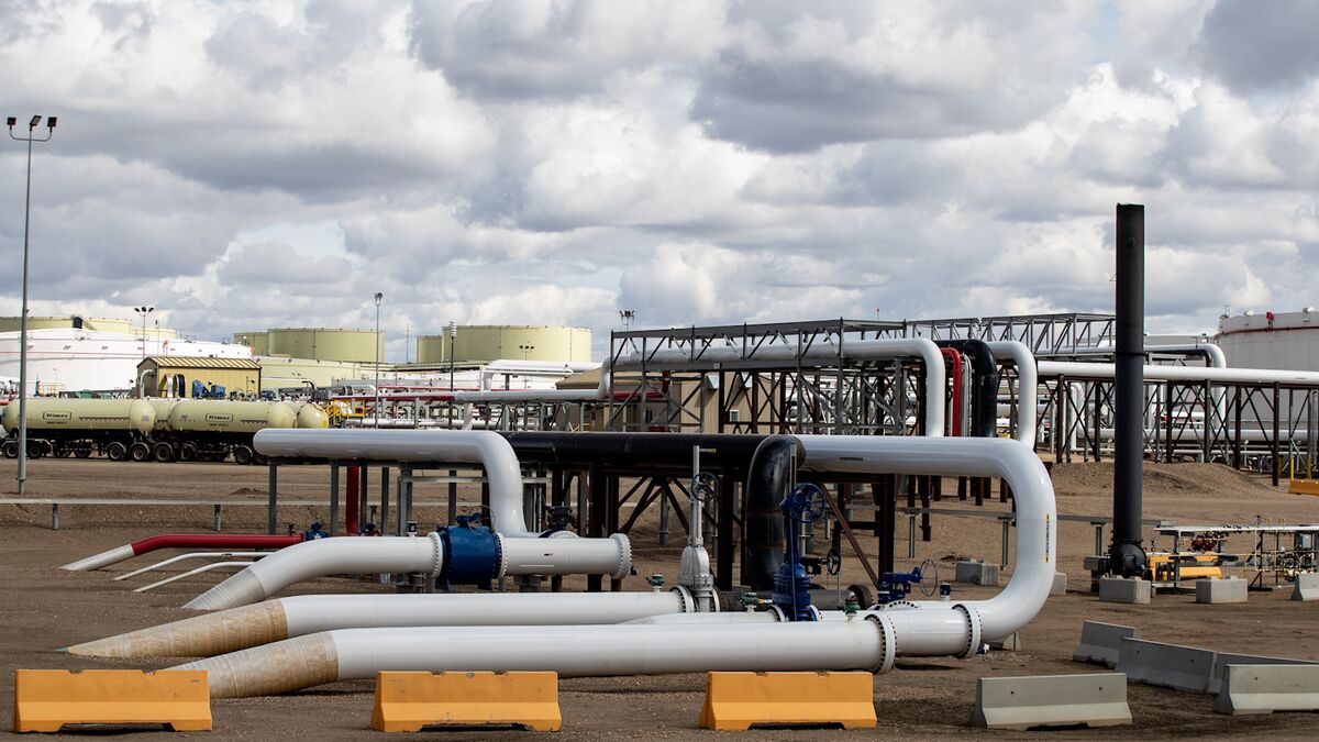 Enbridge CEO on Canada Pipelines, Natural Gas Outlook