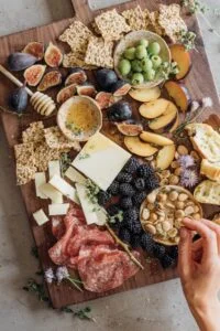Our Guide to Building The Picture-Perfect Summer Cheese Board