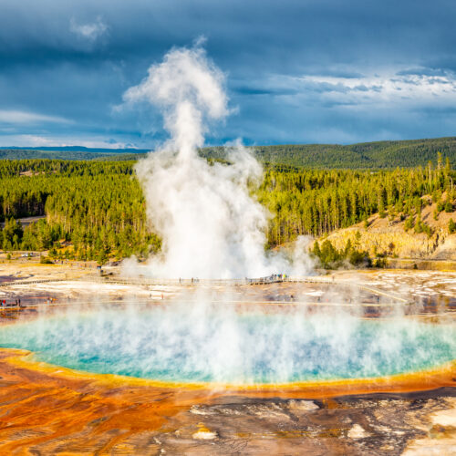 New paper argues history, not mantle plume, powers Yellowstone