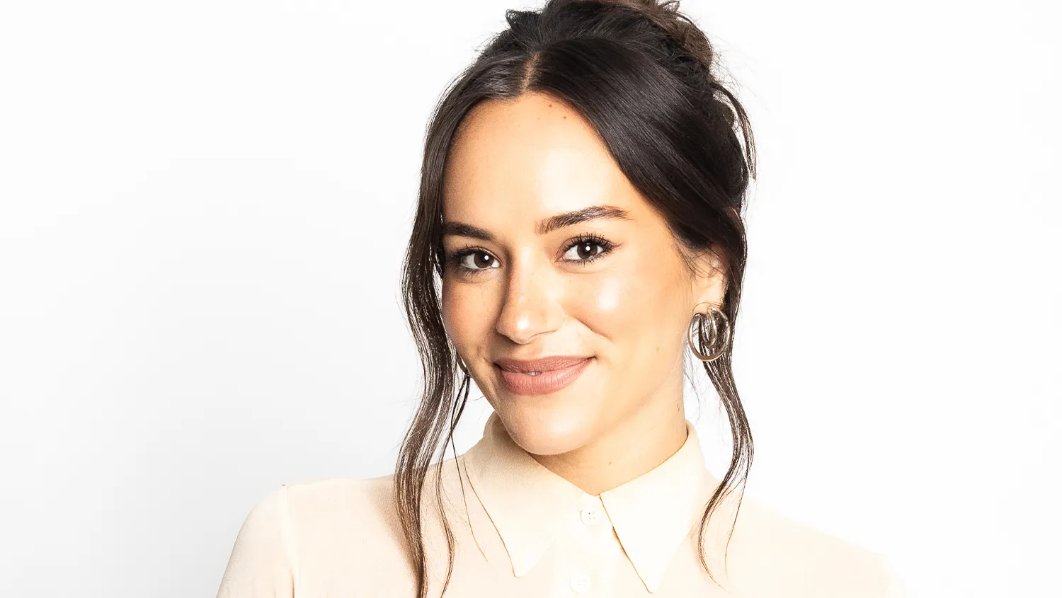 ‘Entertainment Tonight’ Names Emily Curl As New York-Based Correspondent