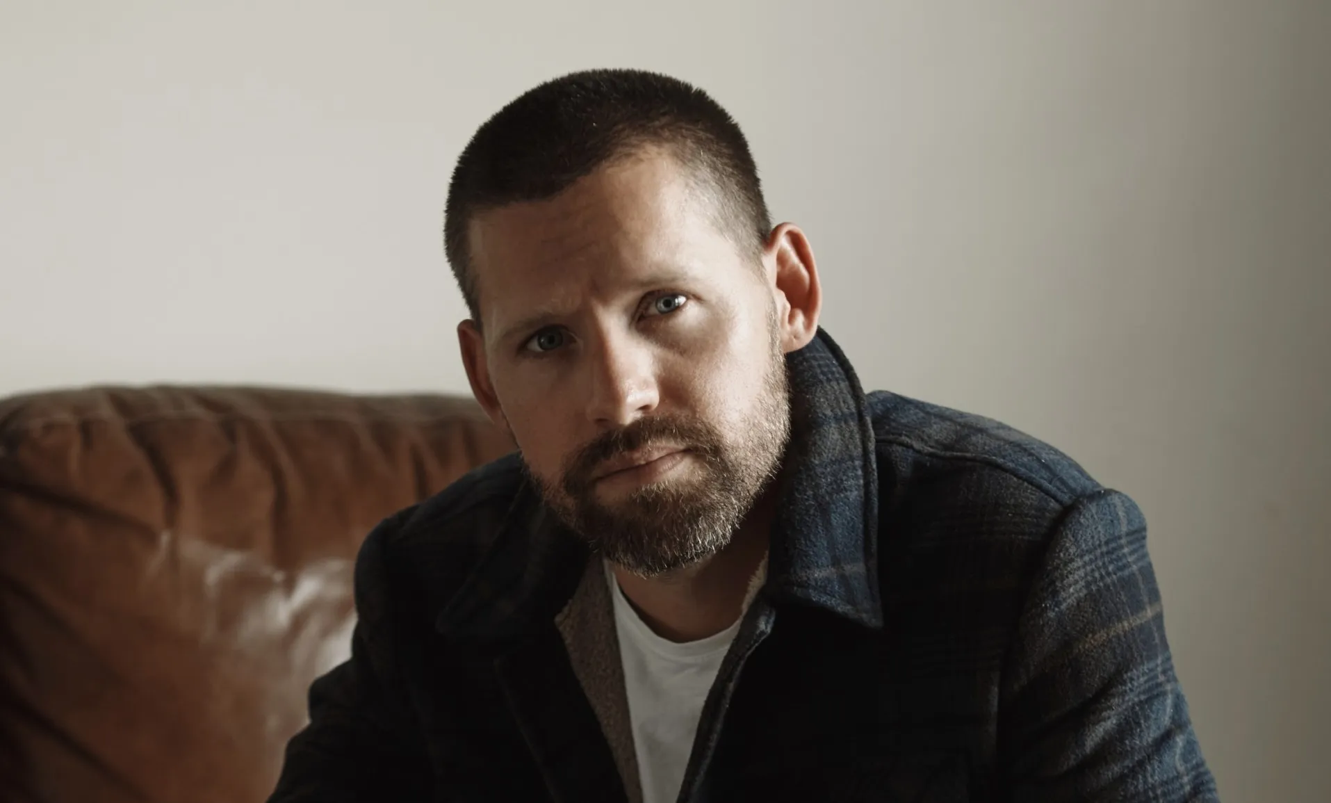 ‘FBI: International’ Star Luke Kleintank Joins Stephen Fry In Fox Drama Series ‘The Interrogator’