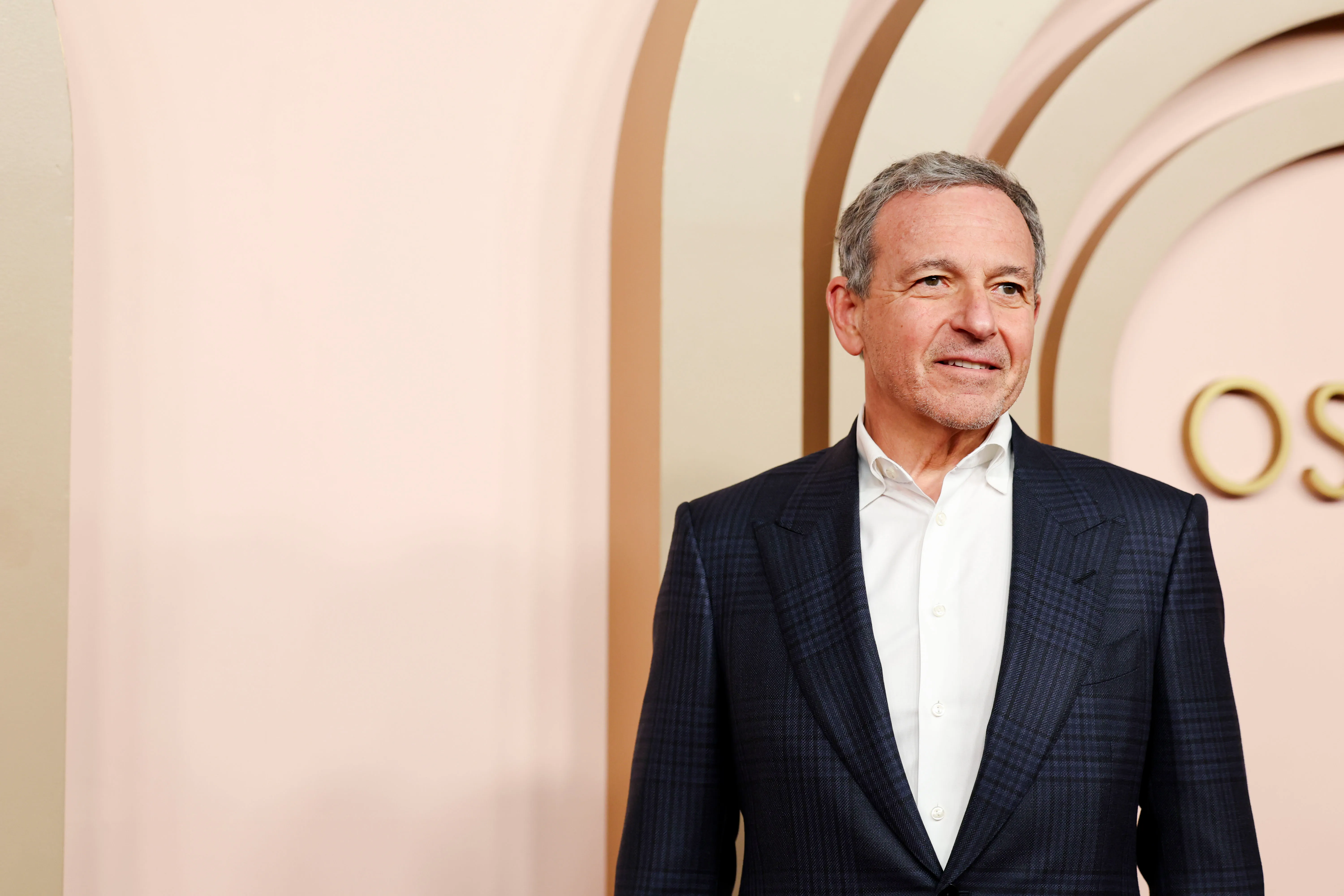 Bob Iger Resists Saying The Name Of Ill-Fated Disney Successor Bob Chapek, Calls Undermining Claim “A Misperception” – Report