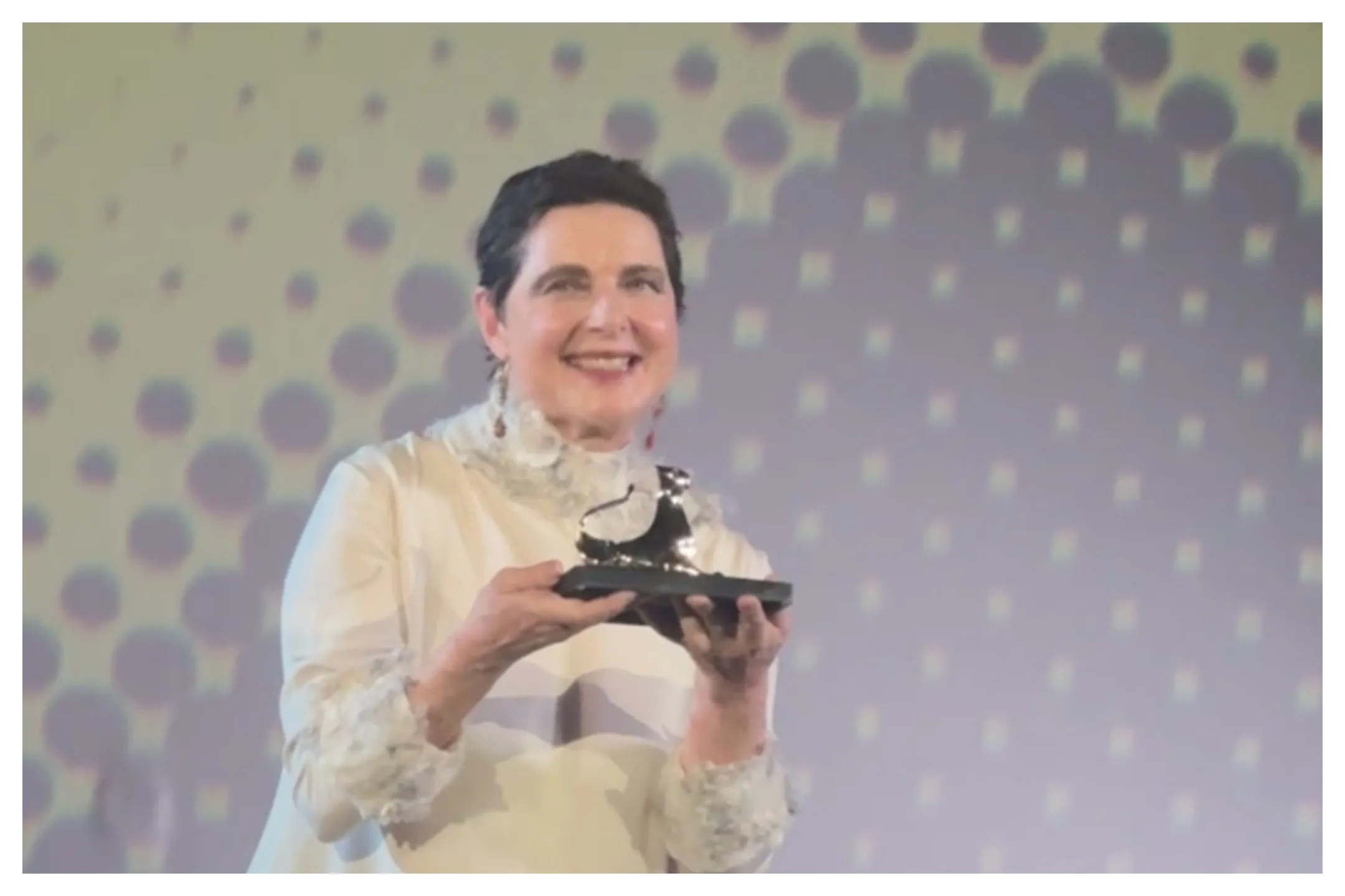 Isabella Rossellini Pays Tribute To Late Father As She Is Honored By Locarno