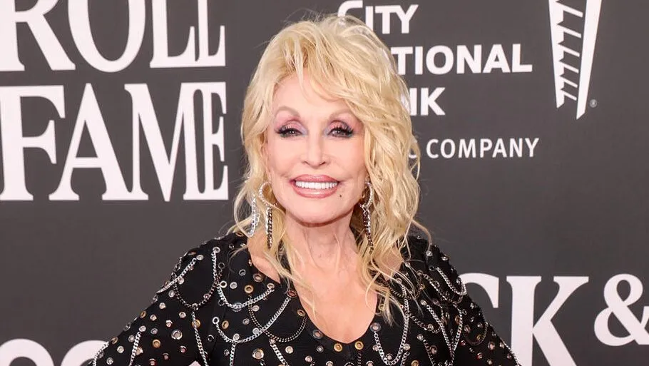 Dolly Parton: Beyoncé, Pedro Pascal, Sabrina Carpenter & More Pay Tribute To “One Of One” Country Music Legend
