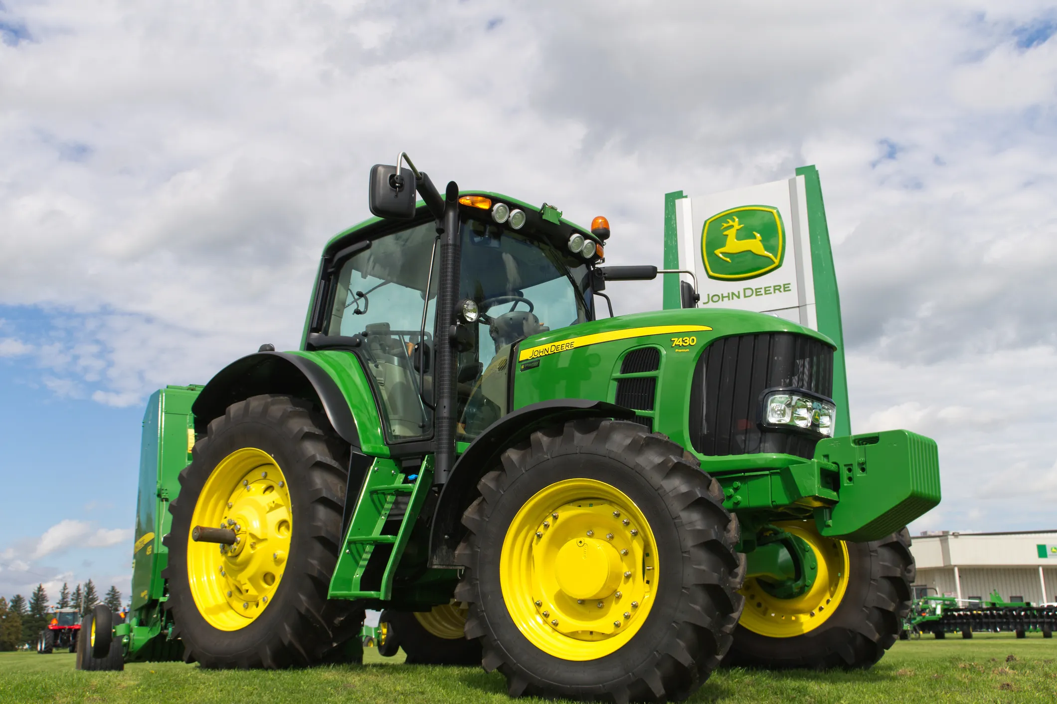 The FTC Settlement With John Deere Is a Huge Win for the Right-to-Repair Movement