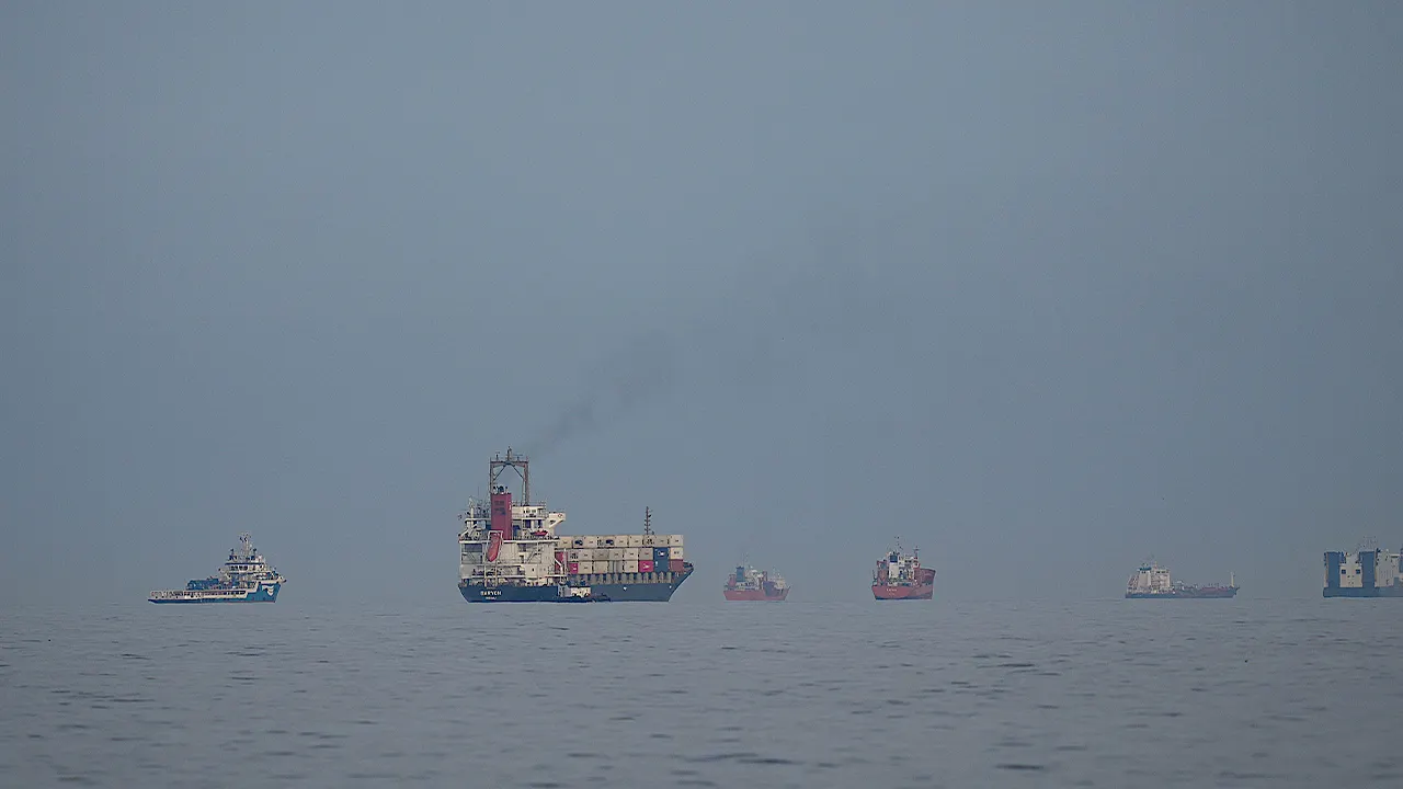 Iran deploys explosive ‘suicide skiffs’ disguised as fishing boats in Strait of Hormuz