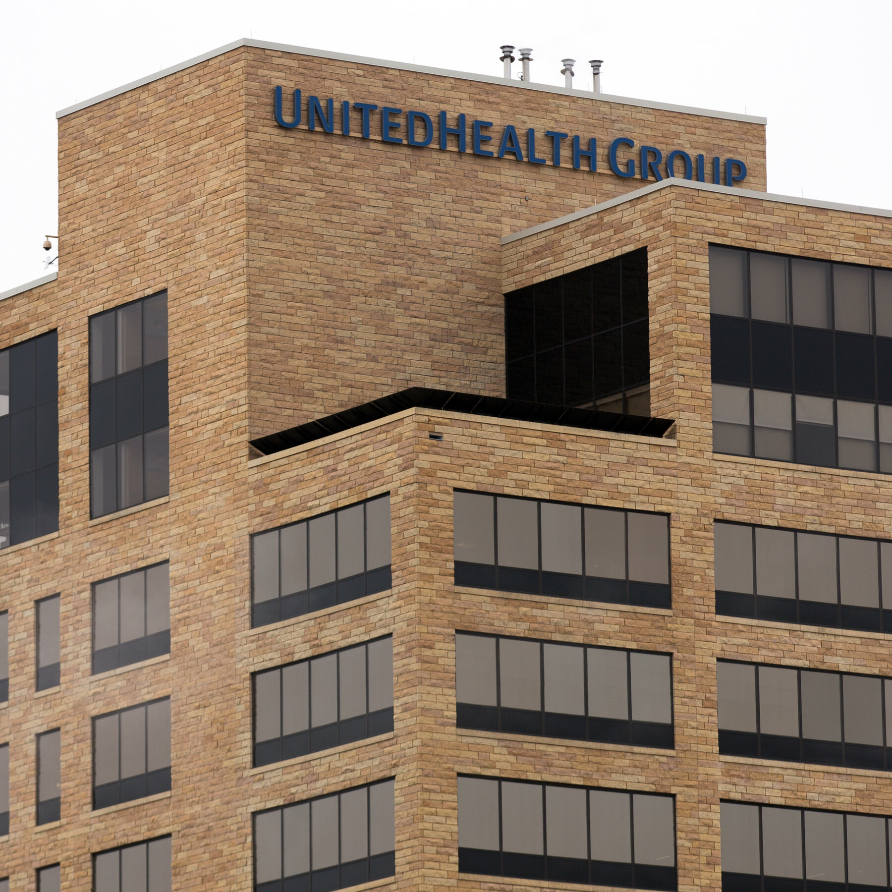 UnitedHealth Group Reports Flat Earnings in the First Quarter