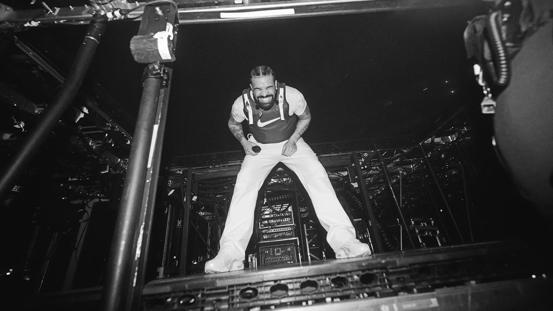 Drake Becomes Most-Streamed Artist in a Single Day in 2026 on Spotify