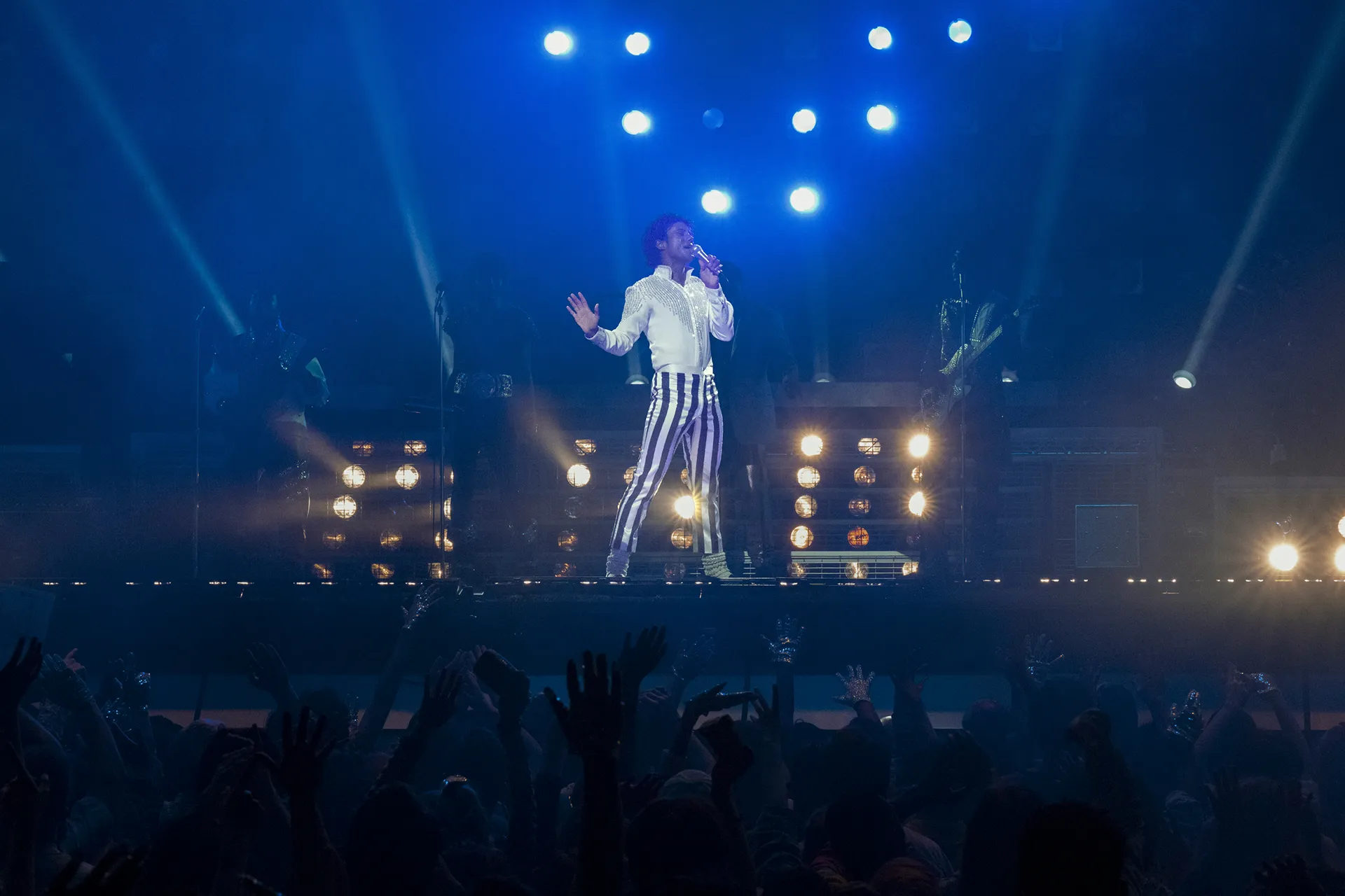 Do Biopics Have a Double Standard? How ‘Michael’ Could Overcome Bad Reviews and See Awards Prospects for Jaafar Jackson