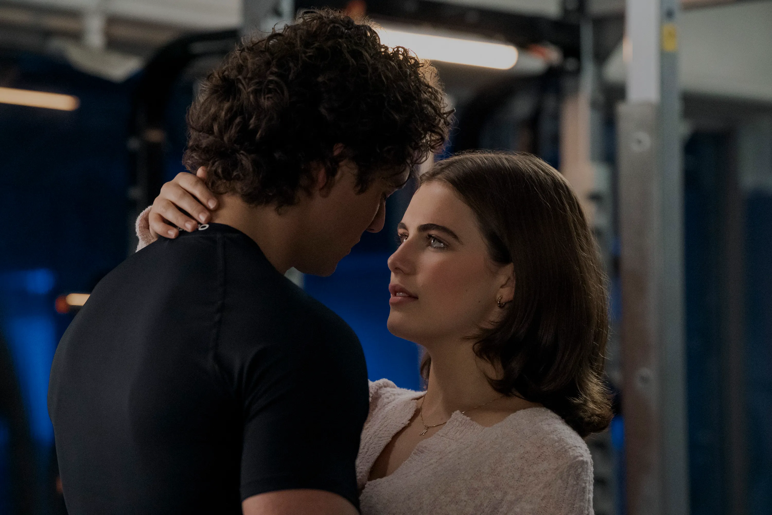 ‘Off Campus’ Boss and Star Ella Bright Break Down Dean and Allie’s Surprise Role in Season 1, Changes From the Book and [SPOILER]’s Shocking Introduction