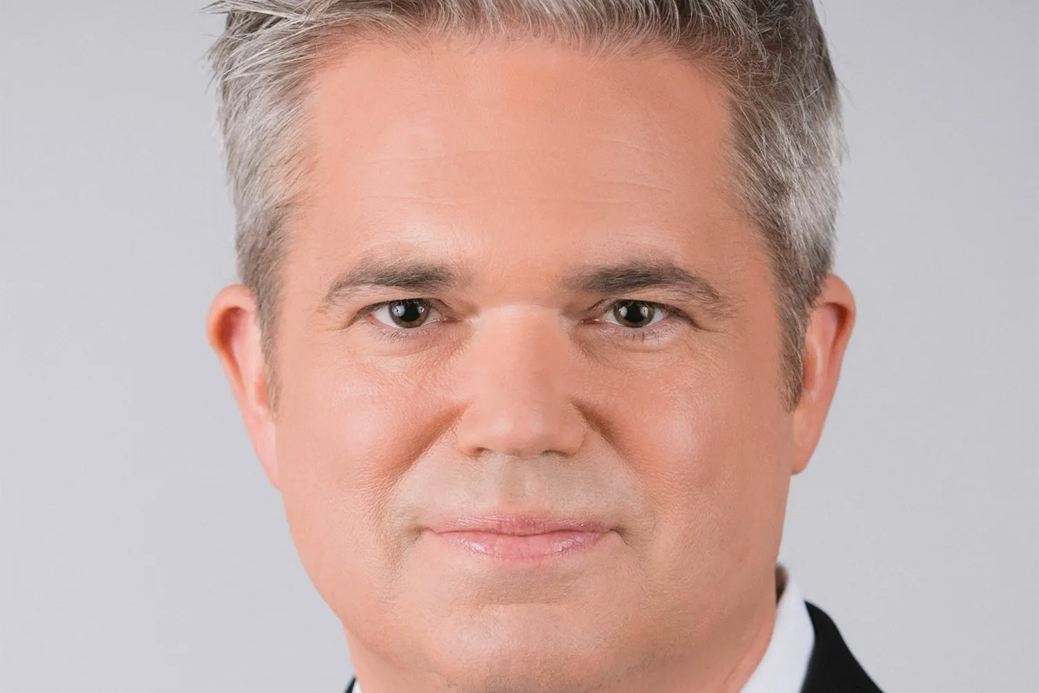 LISTEN: CNBC Chief KC Sullivan on Transforming its Linear TV Business in a Digital World After the Versant Spinoff: ‘We’re Very Much on Offense’