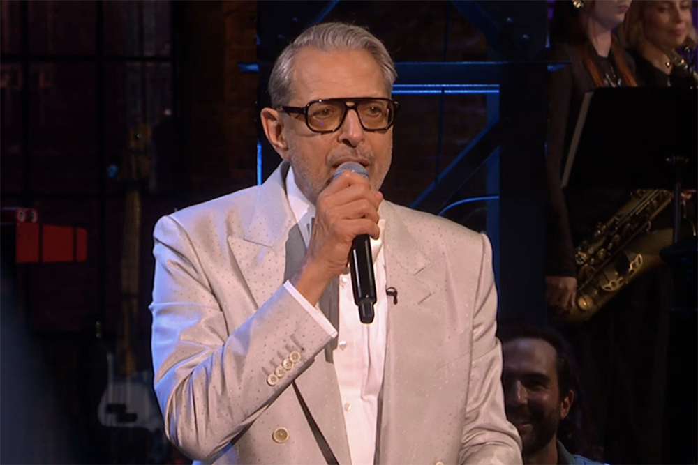 Jeff Goldblum Performs a Jazz Number to Open ‘SNL U.K.’ Season 2: ‘Hoping You’ll Like Me More Than Nando’s or Marmite’