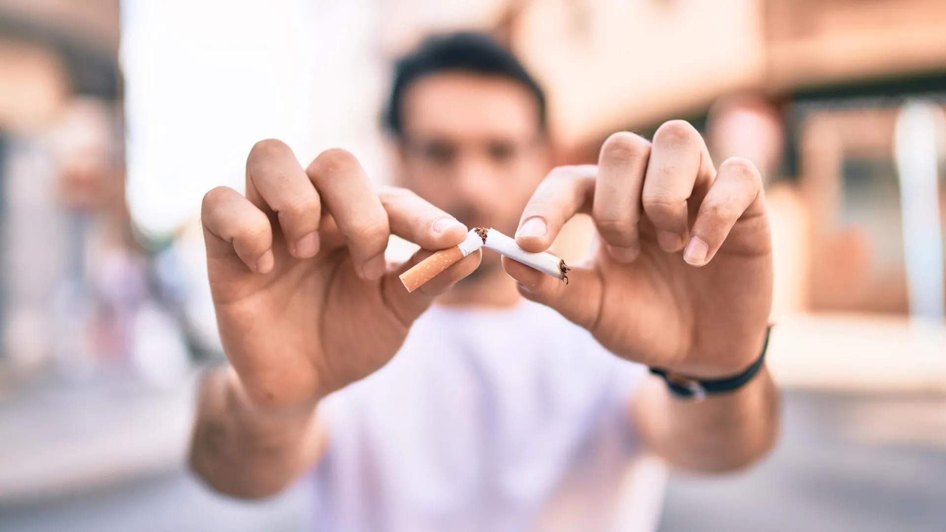 Scientists say the evidence is clear: E-cigarettes beat patches and gum in helping smokers quit