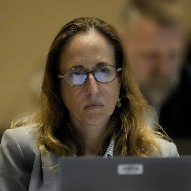 STAT+: FDA drug center head Tracy Beth Høeg leaves as agency faces leadership vacuum