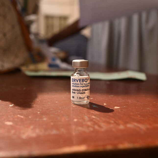 With no approved vaccine for Ebola outbreak, experts weigh testing a long shot