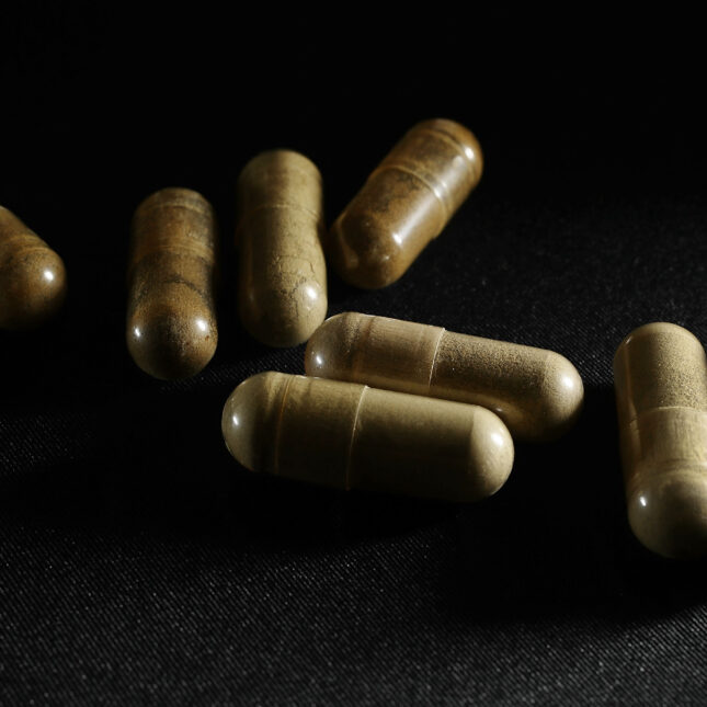 STAT+: Trump pivots on kratom derivative 7-OH, floating approval for some forms